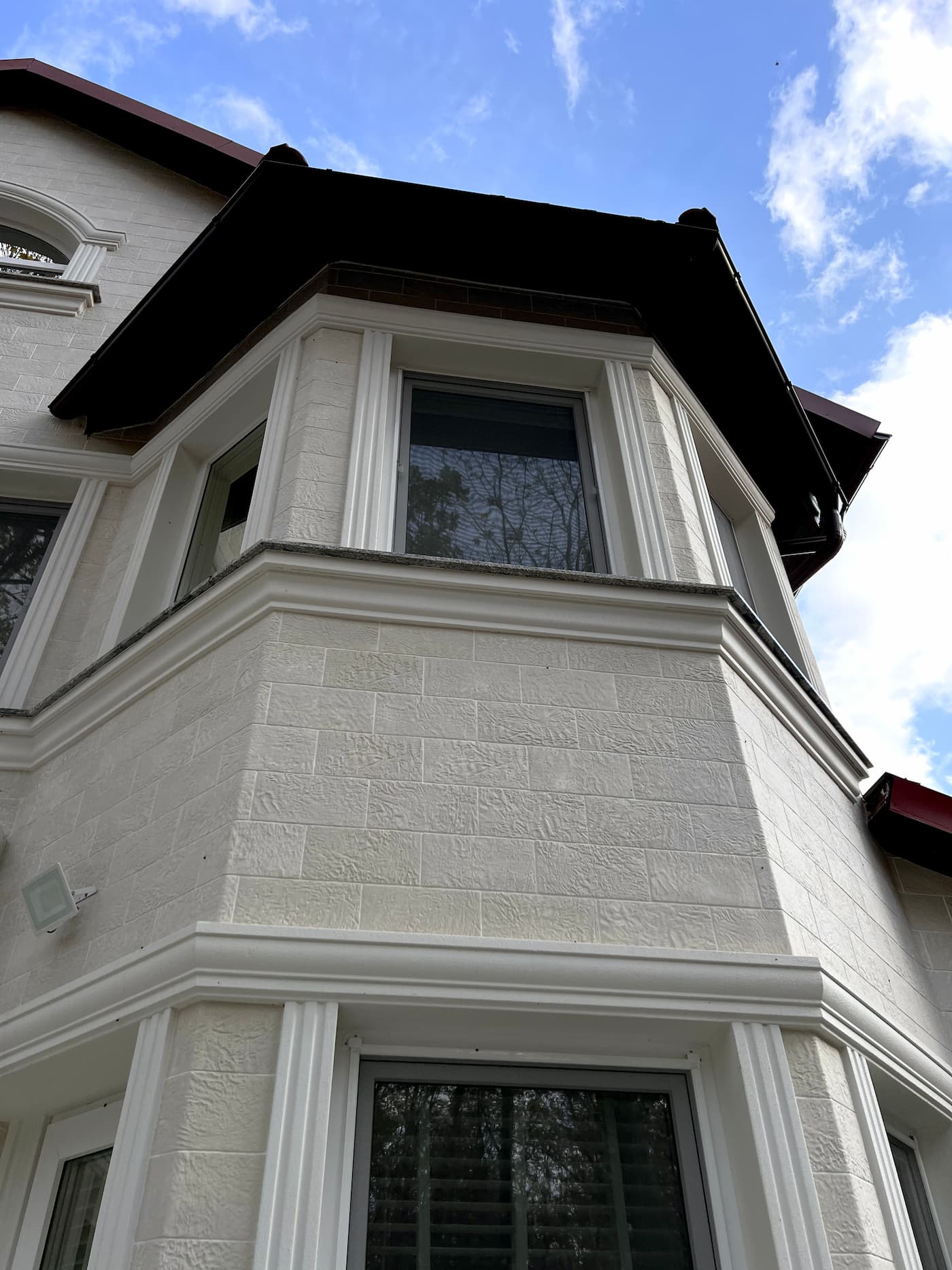 Gresie flexibilă fațada - casa la marginea orașului Durlesti — 5