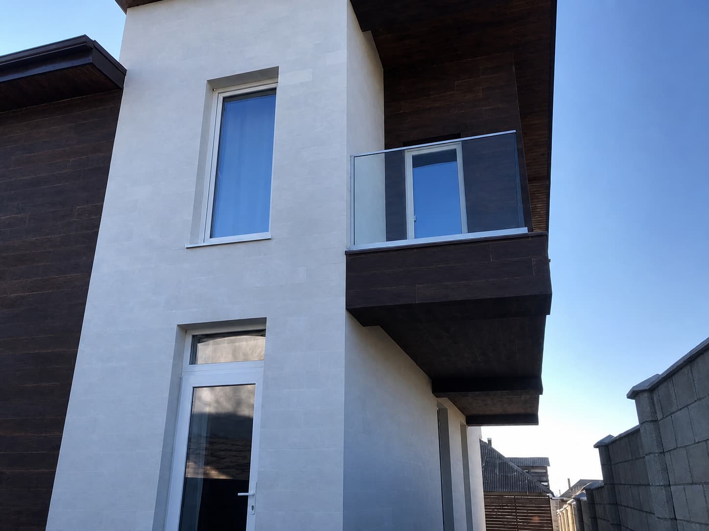 Gresie flexibila fatada Pletaflex - casa privata in Tighina