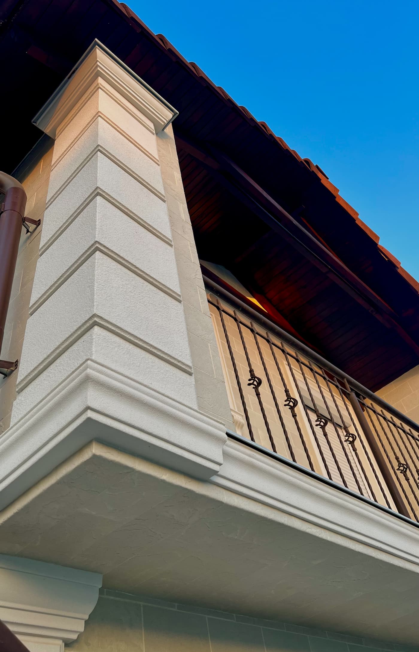 Casa particulară in Basarabeasca fațada din piatră flexibilă — 2