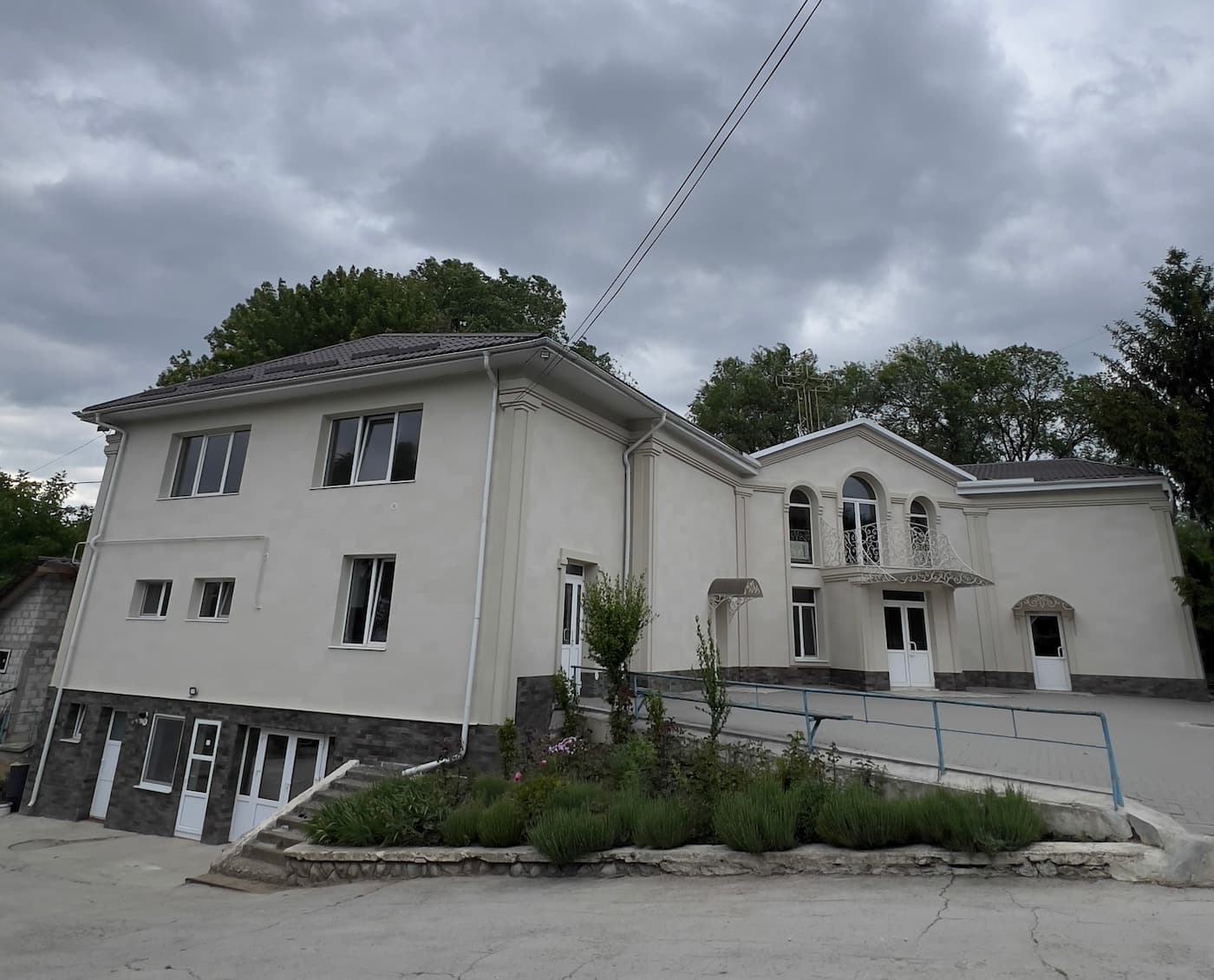 Гибкая плитка — церковь в Чеканах — 8