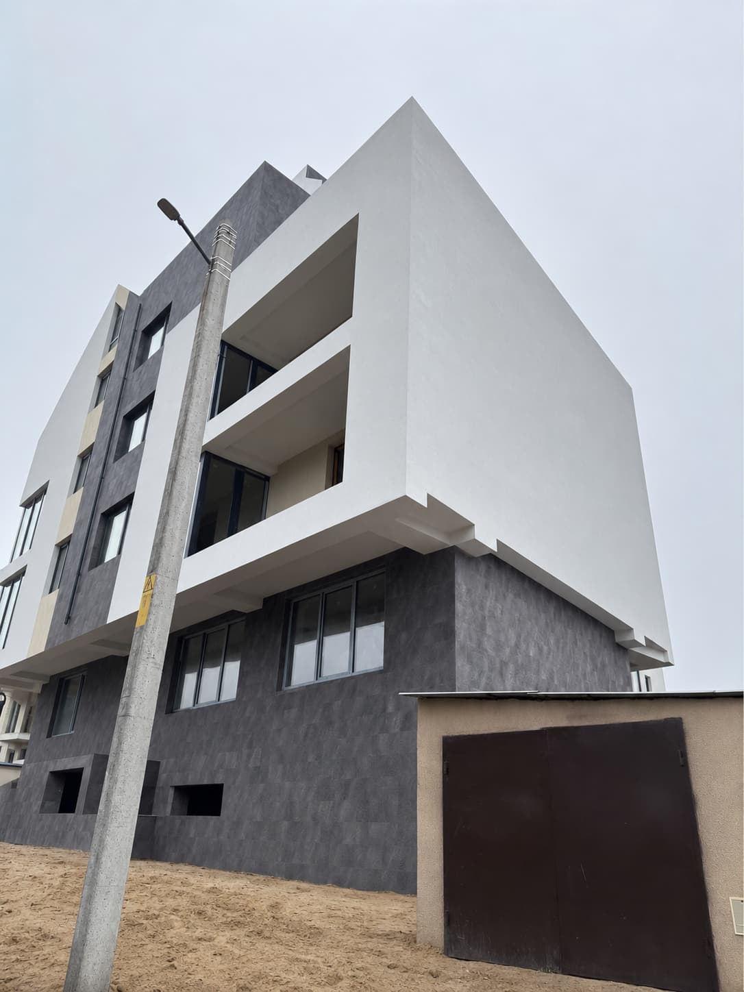 Placi flexibile de fațadă - casă pe Buyukani — 2