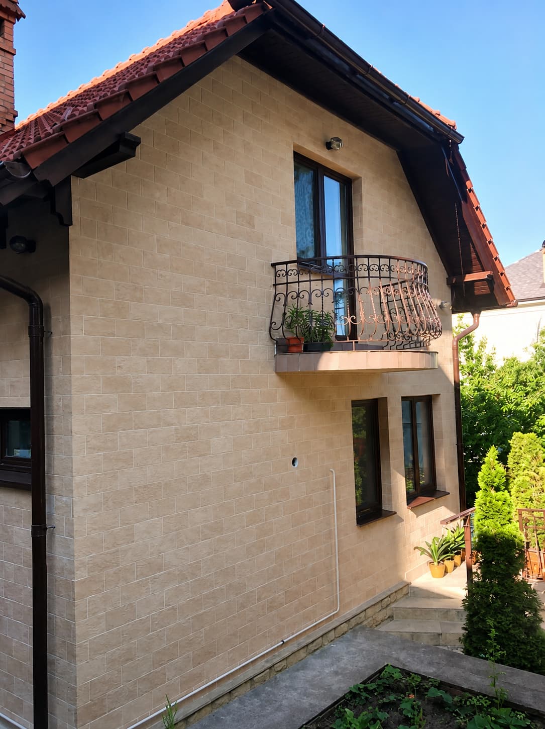 Piatră flexibilă pentru fațada - casă privată in Germania — 2