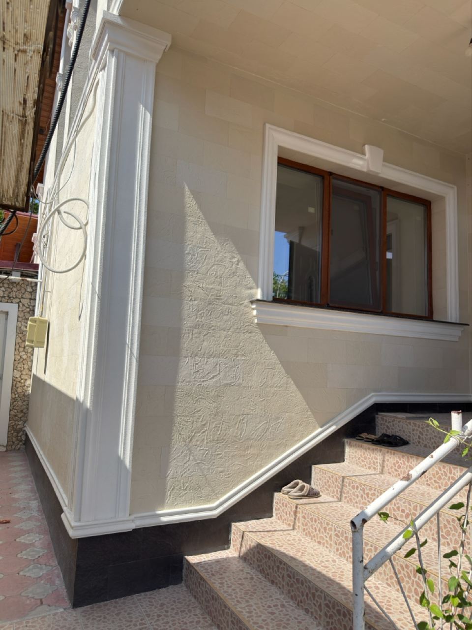 Gresie flexibilă fațada Pletaflex – casa in Costesti — 18