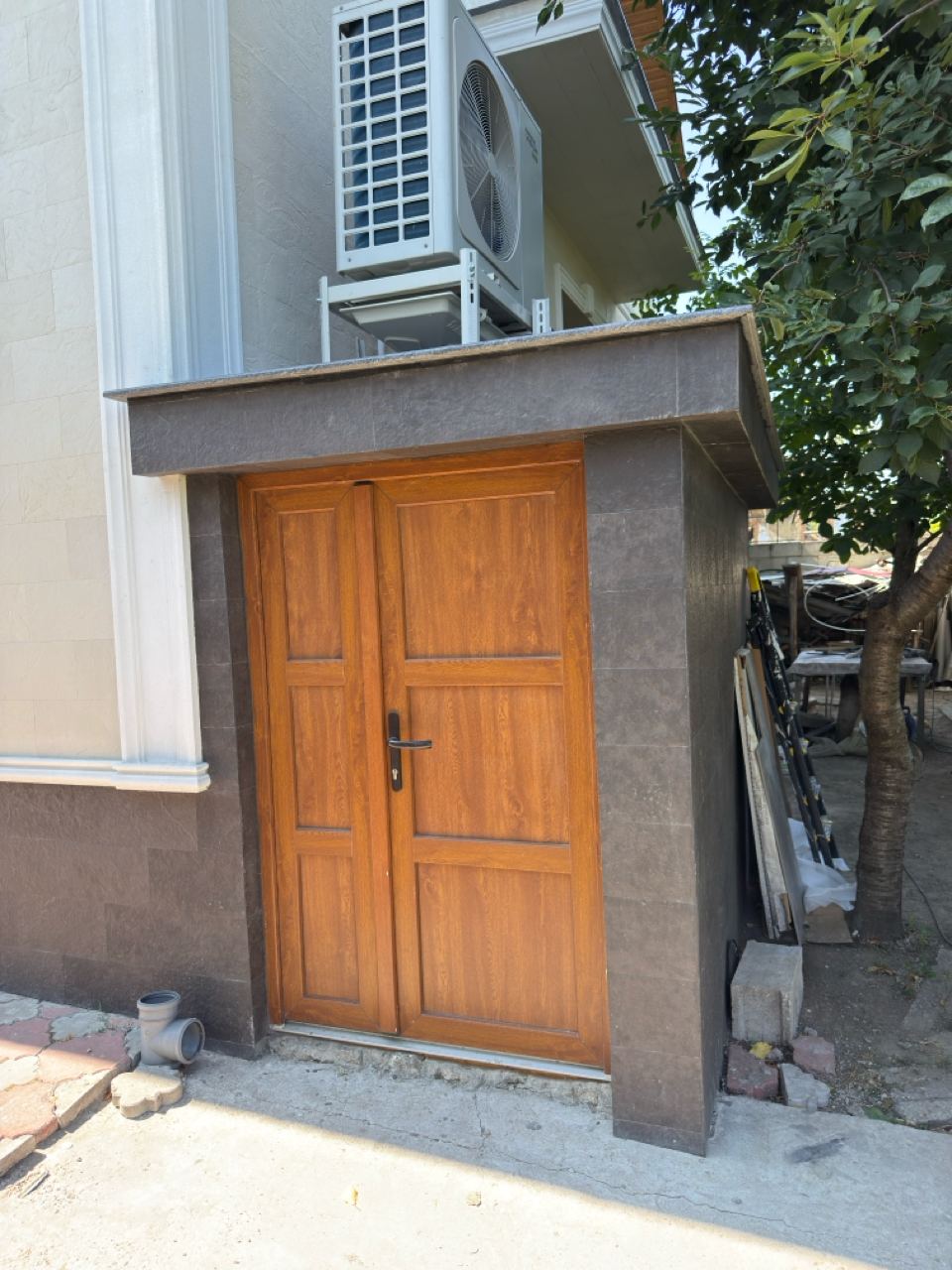Gresie flexibilă fațada Pletaflex – casa in Costesti — 6