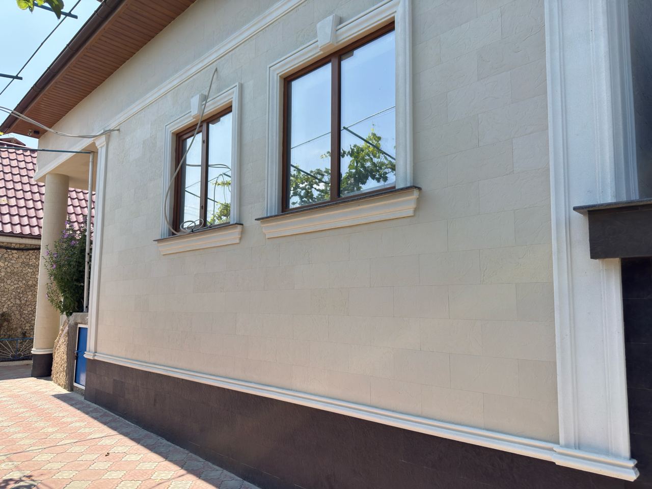 Gresie flexibilă fațada Pletaflex – casa in Costesti — 7