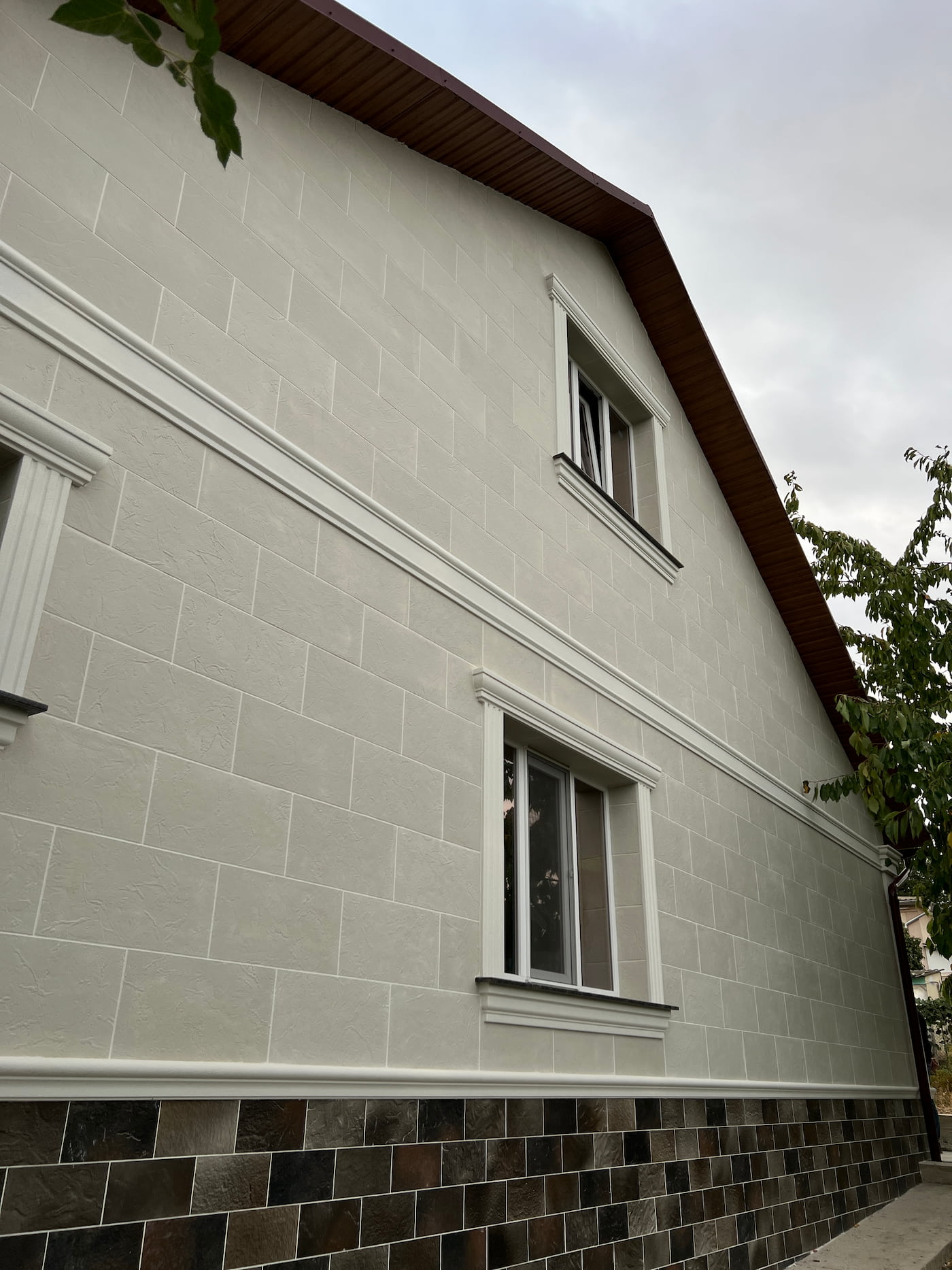 Gresie flexibilă Pletaflex – casă privată in Vatra — 12