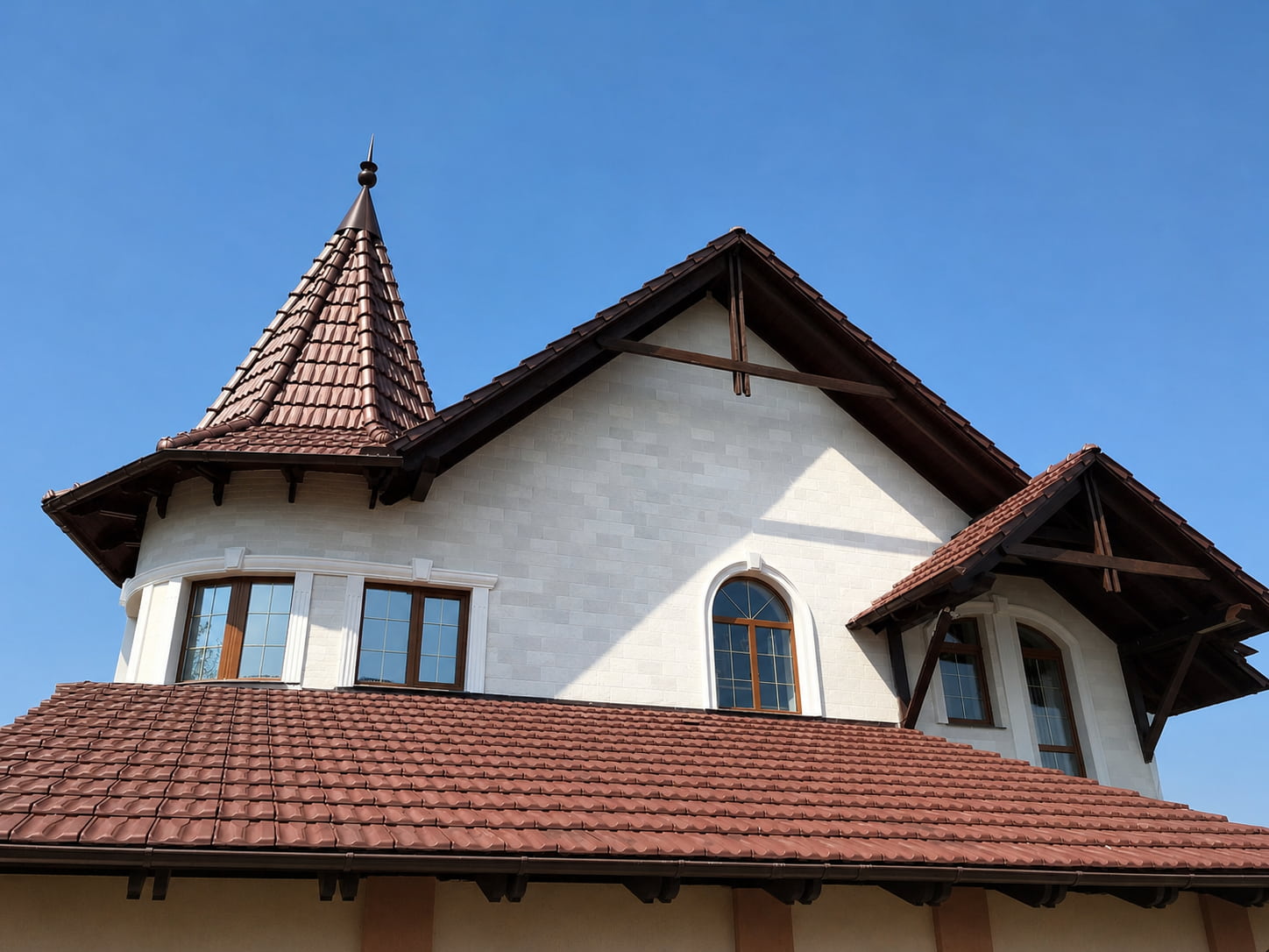 Casa privată pe Telecentre - fațada din faianță flexibilă — 4