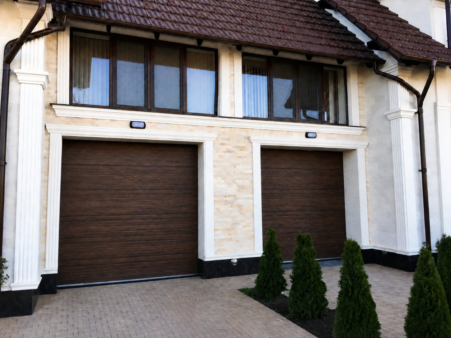 Casa privată pe Telecentre - fațada din faianță flexibilă — 6