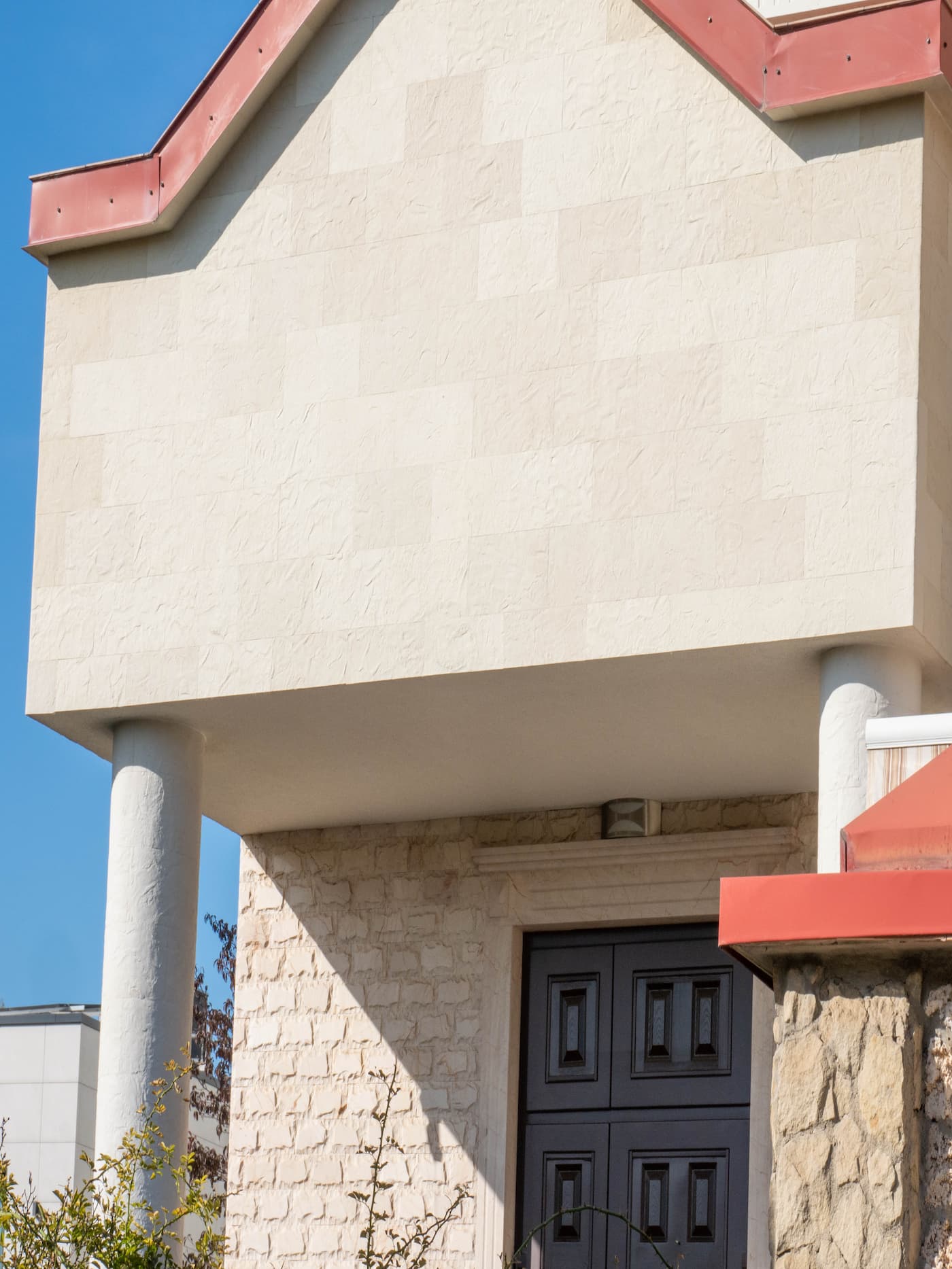 Piatra flexibila - casa privata pe Telecentre — 2