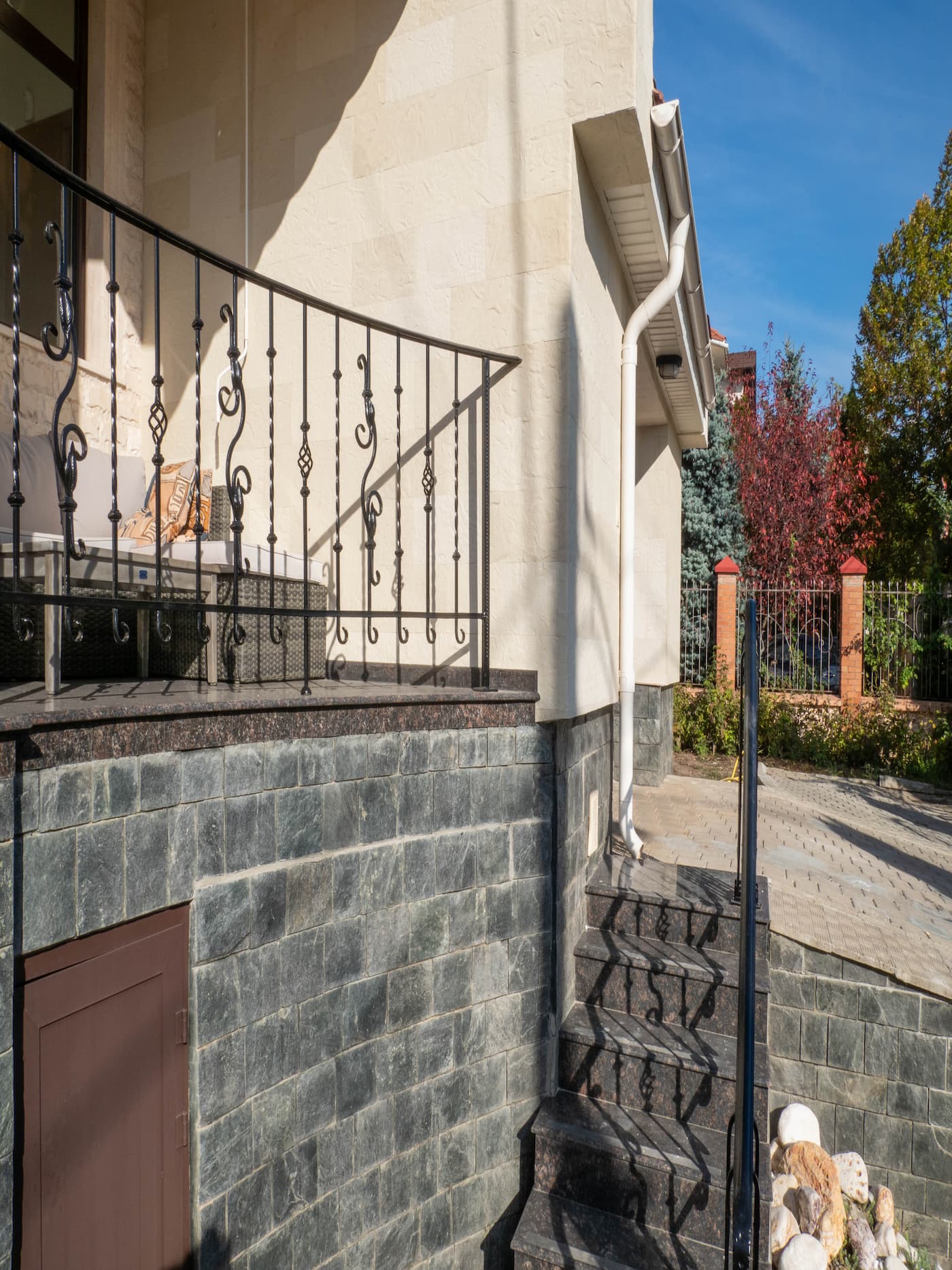 Piatra flexibila - casa privata pe Telecentre — 5