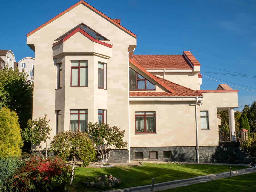Piatră flexibilă - casă privată pe Telecentre